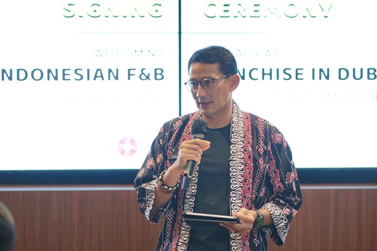 Menparekraf Sandiaga Uno di acara Dubai Global Gateway yang dihelat vOffice dan Dubai Chamber, Jakarta,  9 Oktober 2024