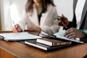 Strategi Cerdas Agar Kantor Hukum Baru Bisa Bersaing dengan Kompetitor