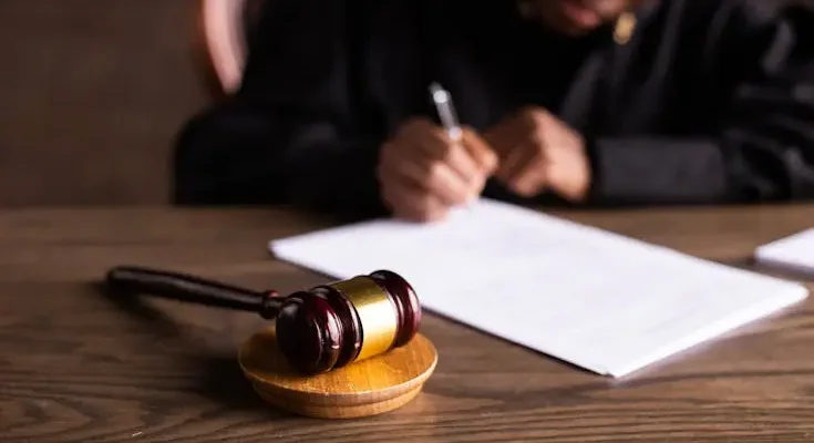 Aturan Nama Firma Hukum di Indonesia: Panduan Lengkap