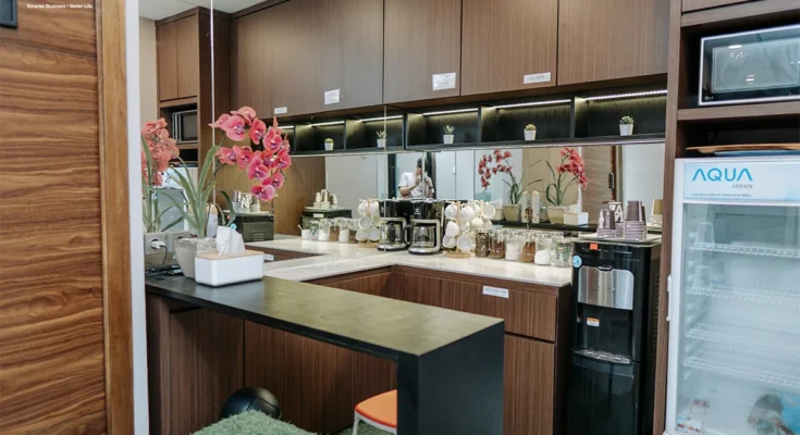 Pantry vOffice Menara Rajawali