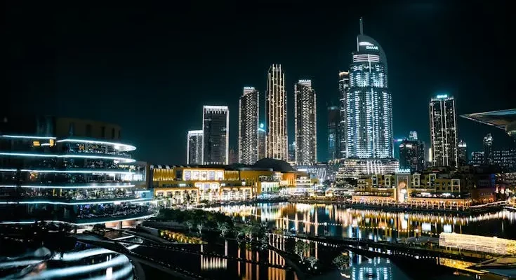 Free Zone Dubai Terbaik 2026: Perbandingan Lengkap Berdasarkan Industri dan Anggaran (pexels.com)