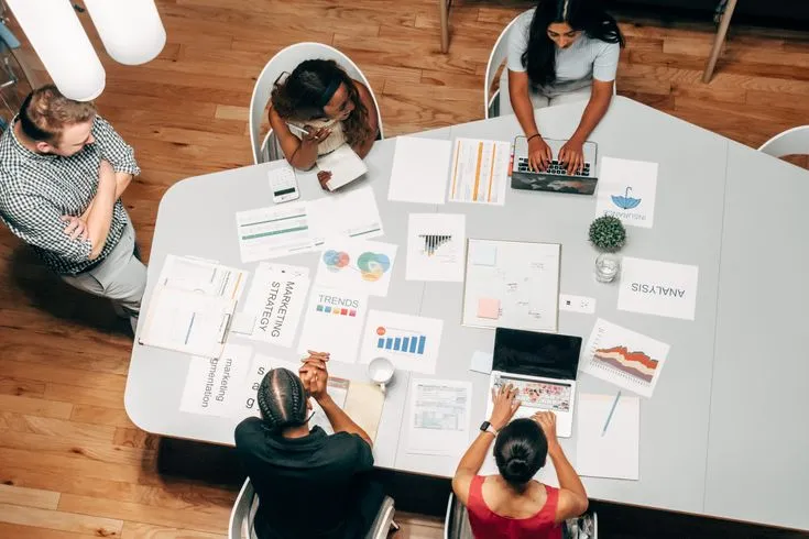 Virtual Office for Agencies and Consultants: How to Pick the Right Plan for a Small Team