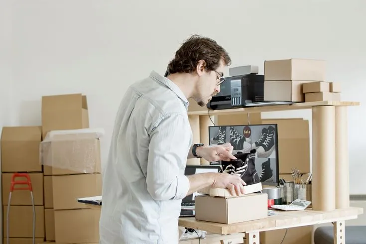Bisakah Reseller atau Dropshipper Mendirikan PT Tanpa Kantor Fisik? (pexels)