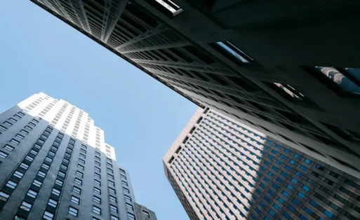 Kenapa Pengacara Sulit Punya Domisili Usaha yang Sah?