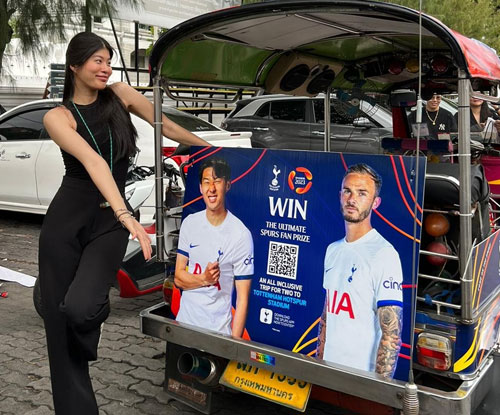 Bangkok tuk tuk WIN campaign 03