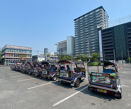 Bangkok tuk tuk Wisman campaign 04